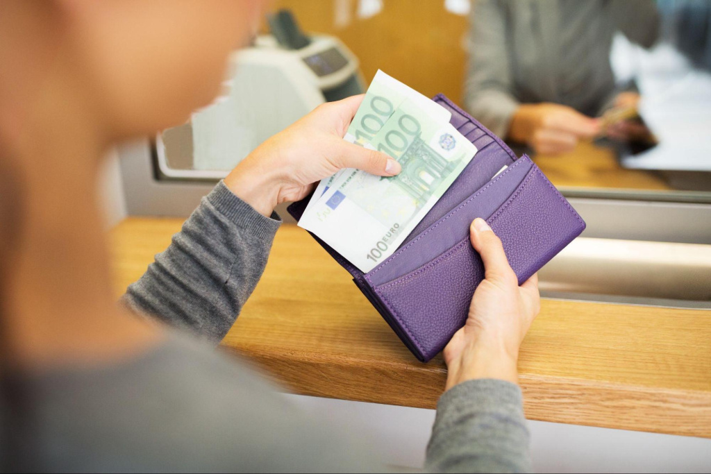 как купить иностранные деньги